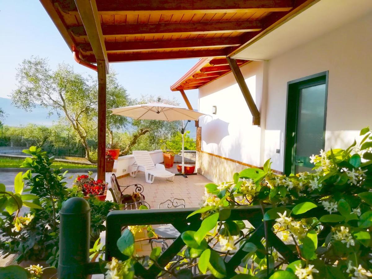 B&B Maison Villa Vittorio Avella Esterno foto