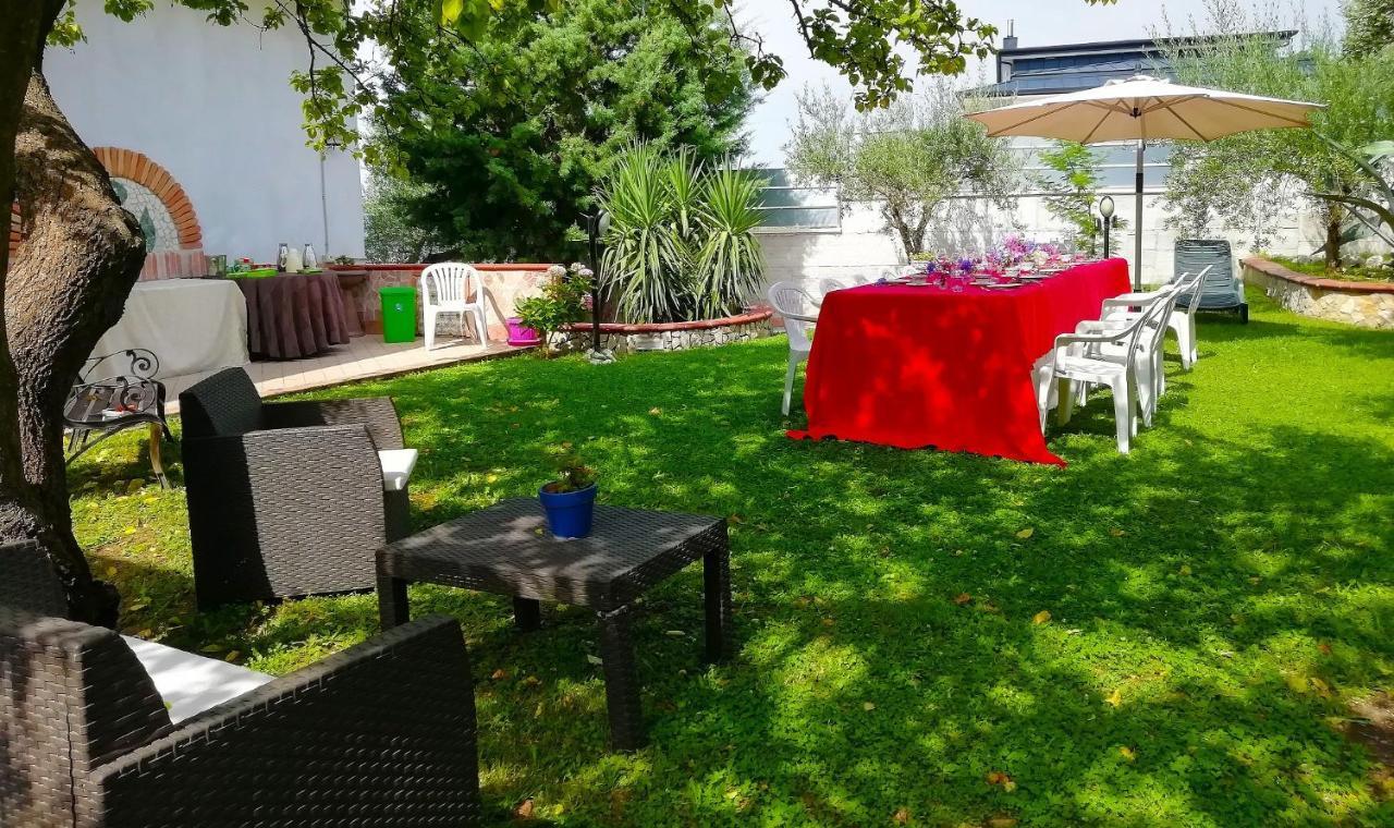 B&B Maison Villa Vittorio Avella Esterno foto